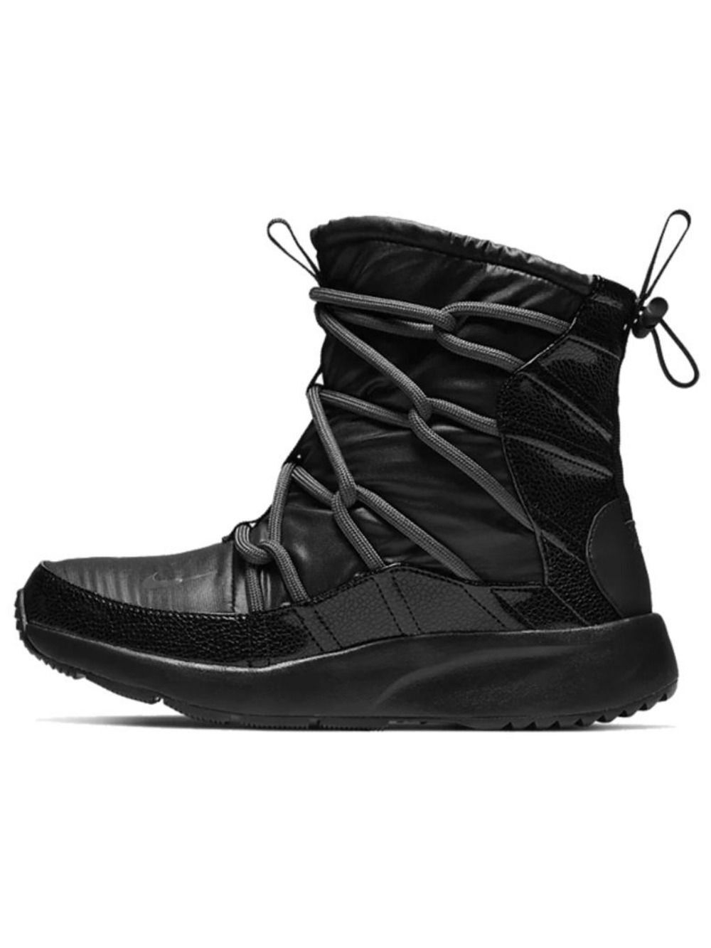 HP. Nike Tanjun Women's High Rise Shoes